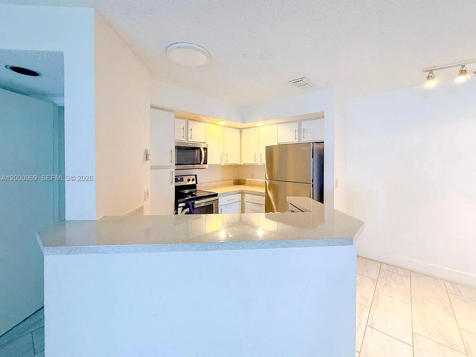 3440 N Pinewalk Dr N # 518, Margate, FL 33063 photo 2