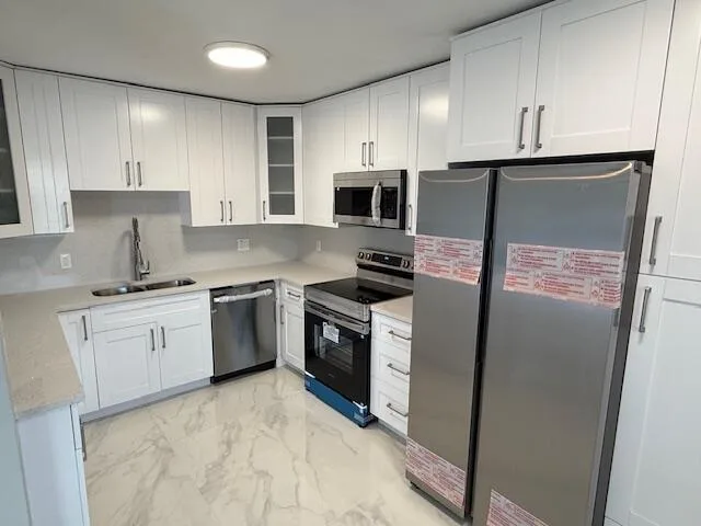 810 Lake Shore Drive # 19, Lake Park, FL 33403