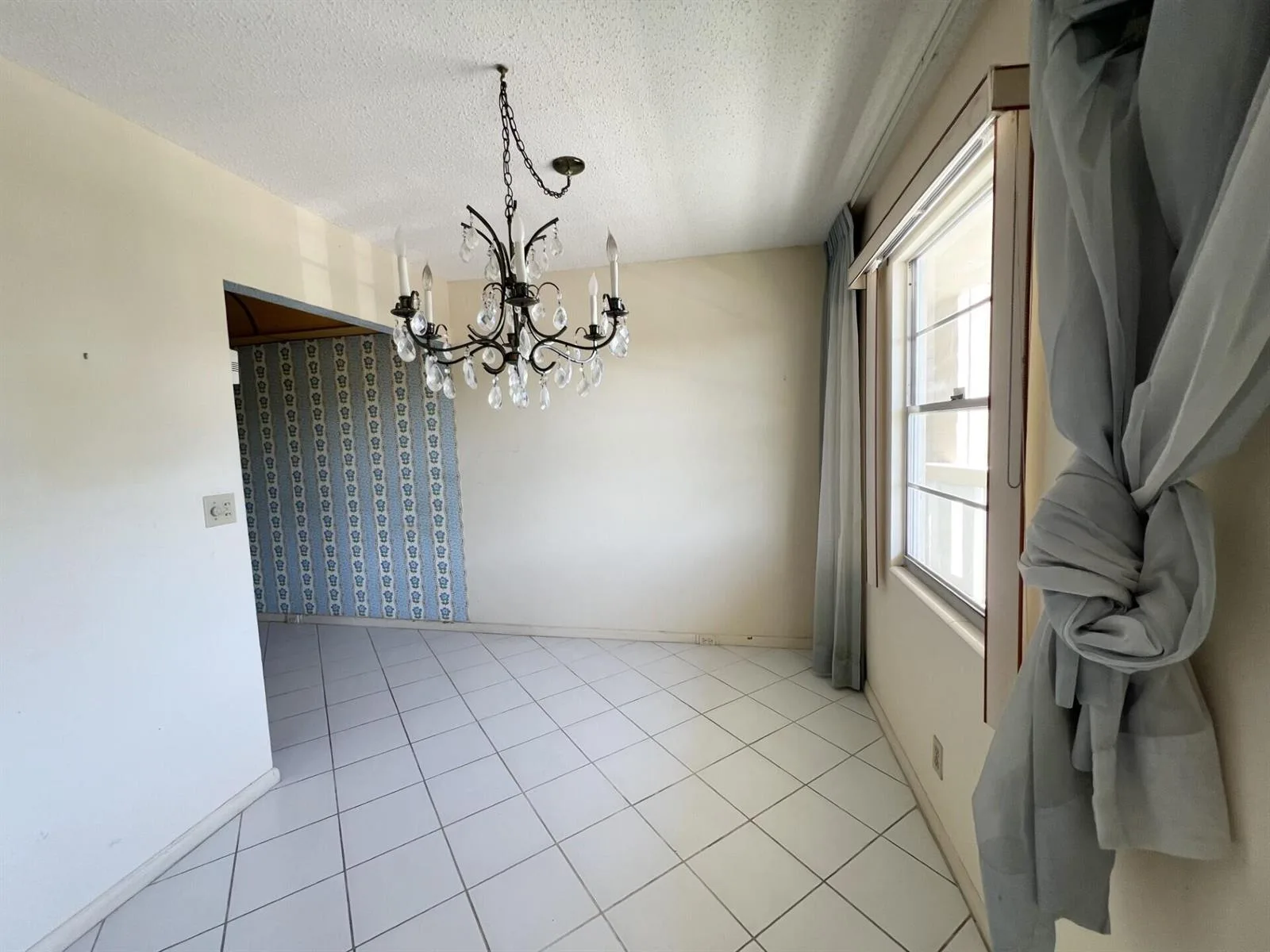 392 Grantham F # 392, Deerfield Beach, FL 33442