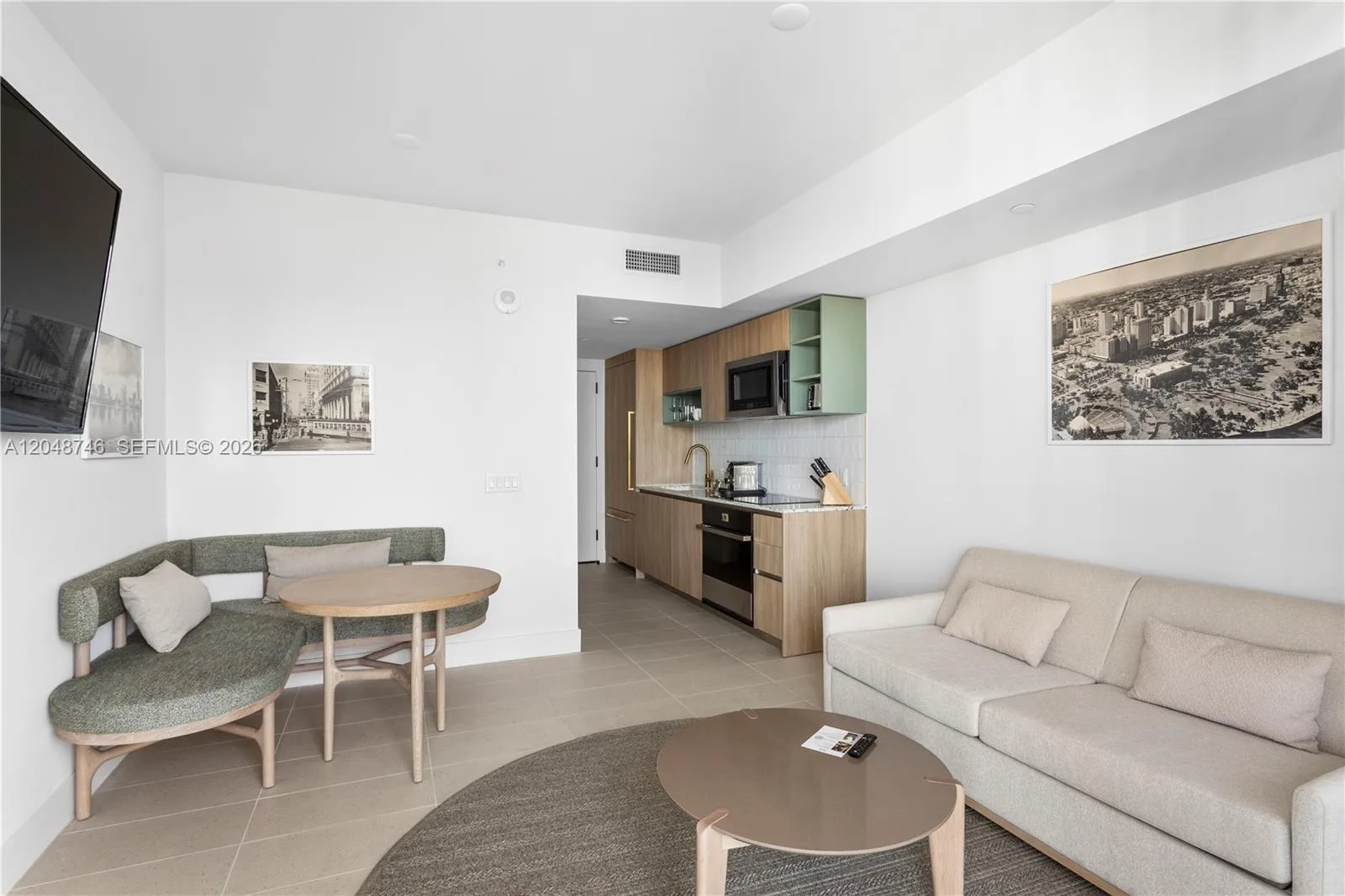 601 NE 1st St # 3907, Miami, FL 33132 photo 5