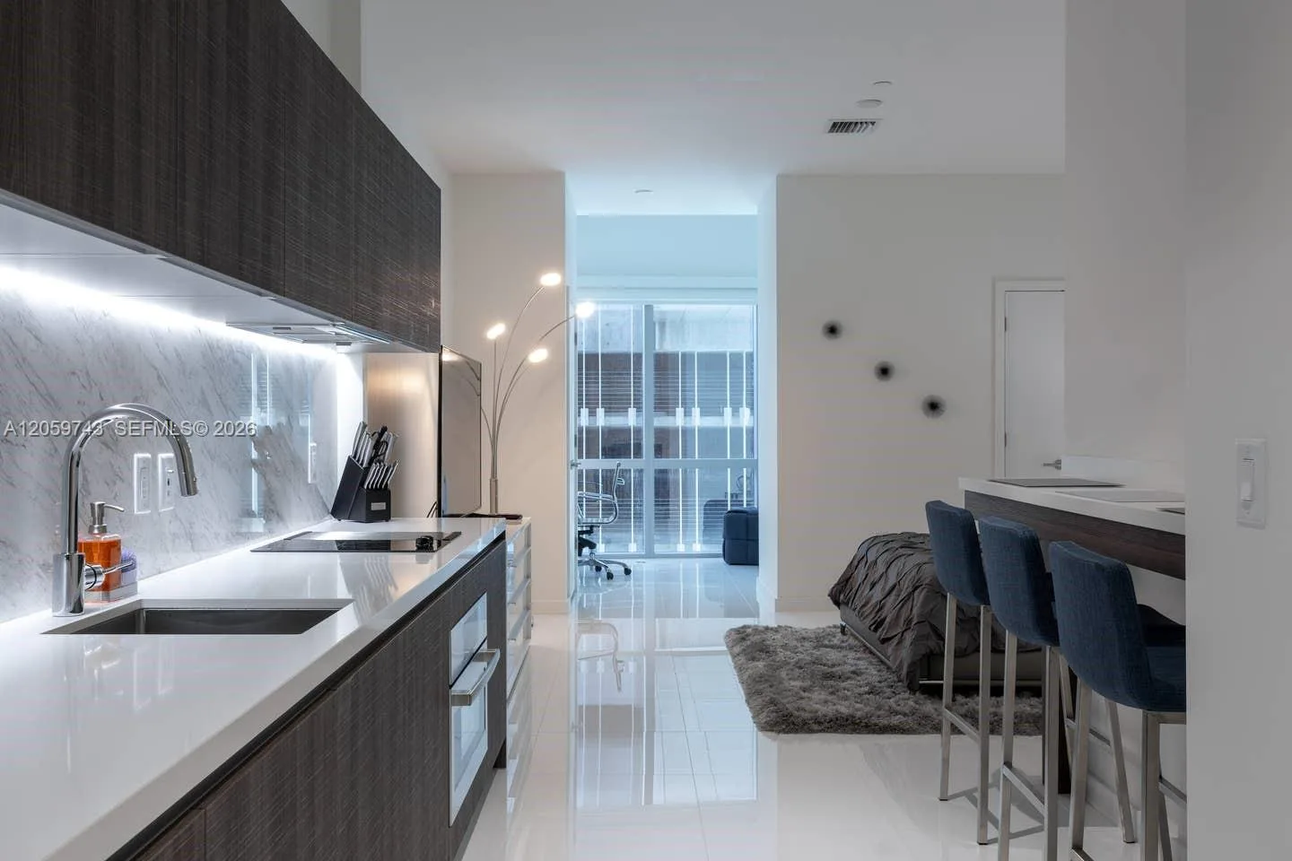 851 NE 1st Ave # 503, Miami, FL 33132