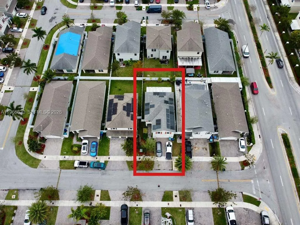 613 NE 5th Way, Florida City, FL 33034 photo 3