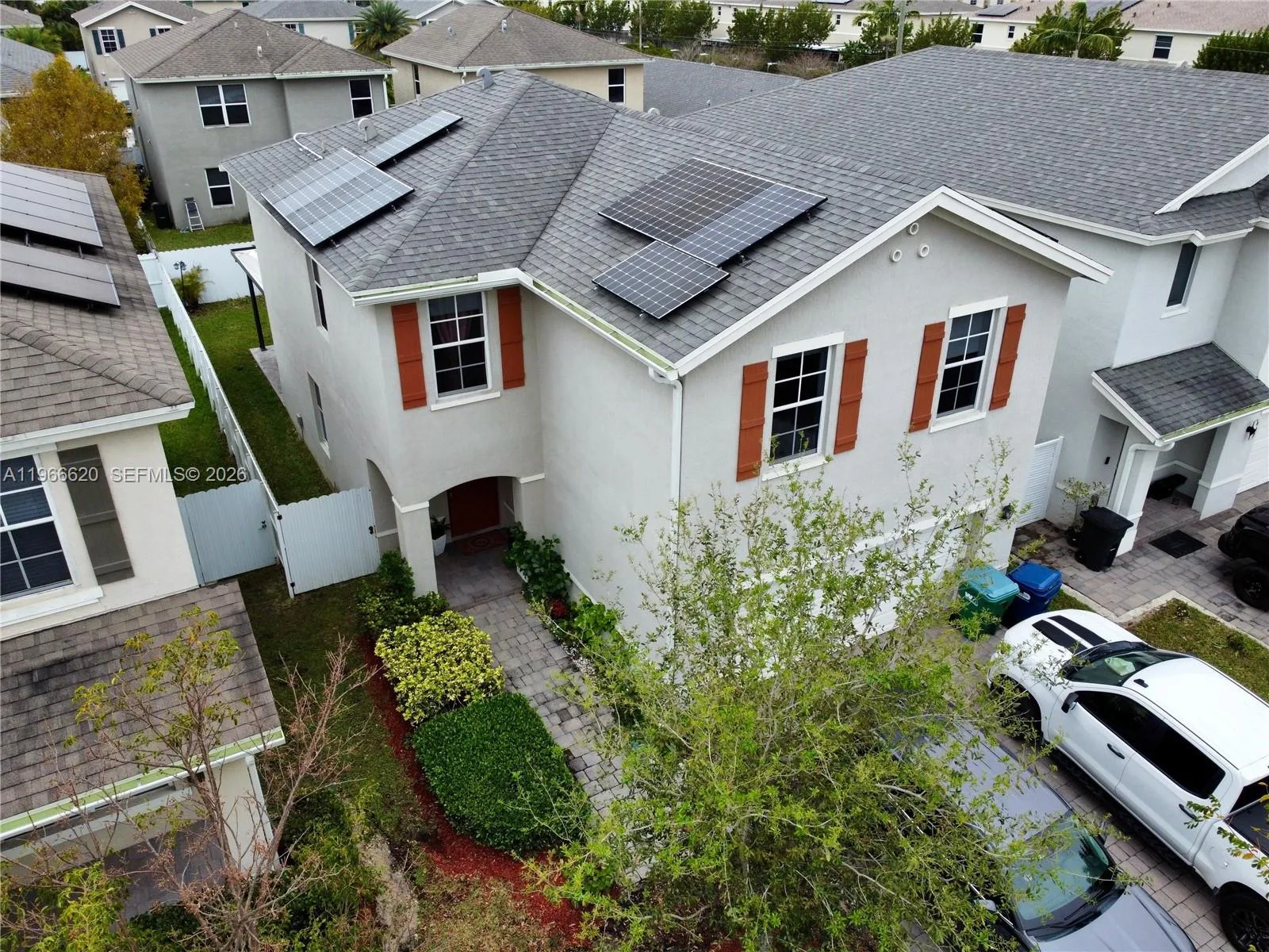 613 NE 5th Way, Florida City, FL 33034 photo 4