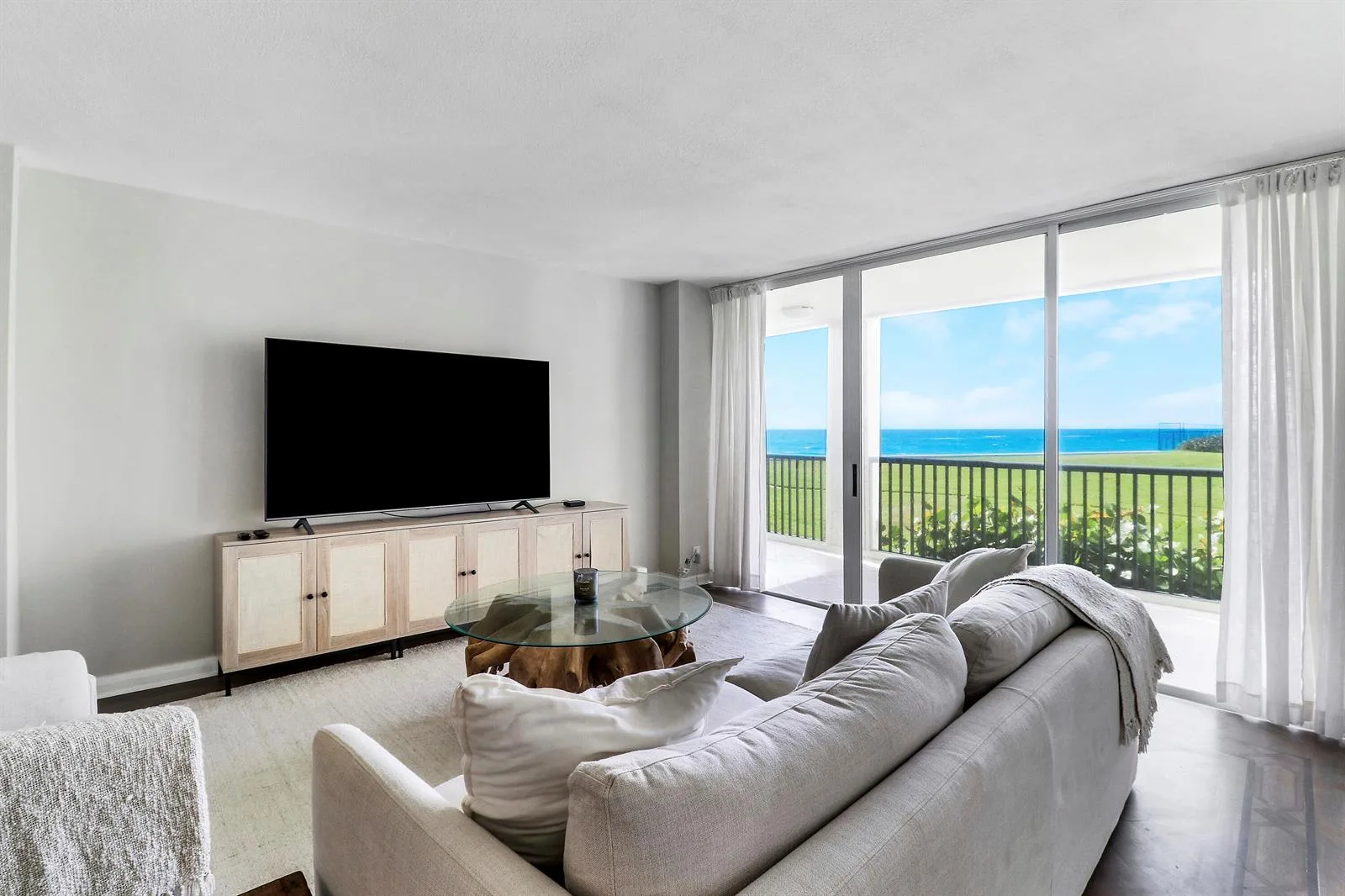 5400 N Ocean Drive # 1b, Riviera Beach, FL 33404