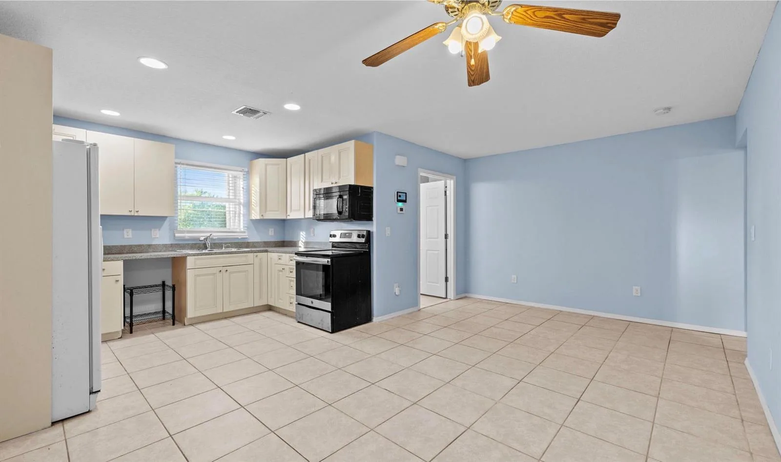 141 NE NARANJA, Port St. Lucie, FL 34983 — zdjęcie 5