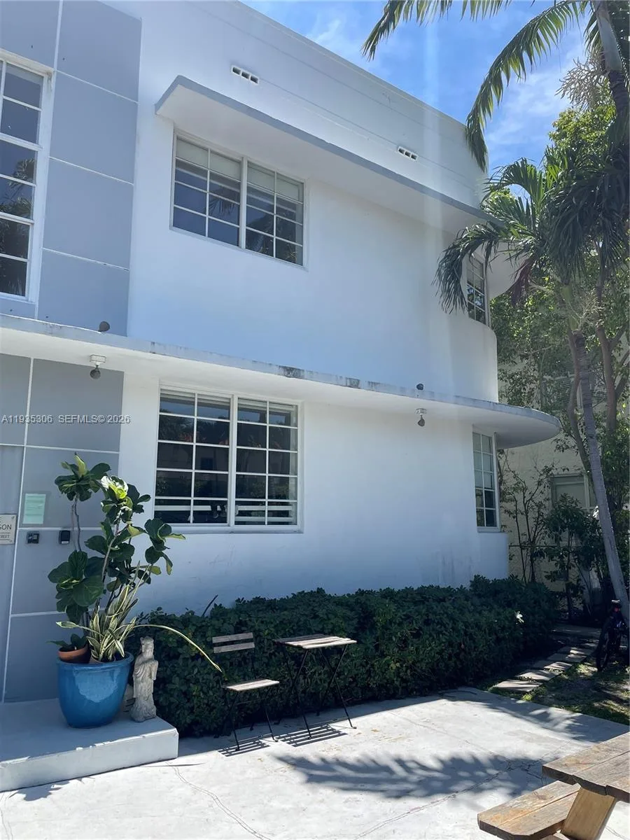 600 15th St # 10, Miami Beach, FL 33139 photo 3