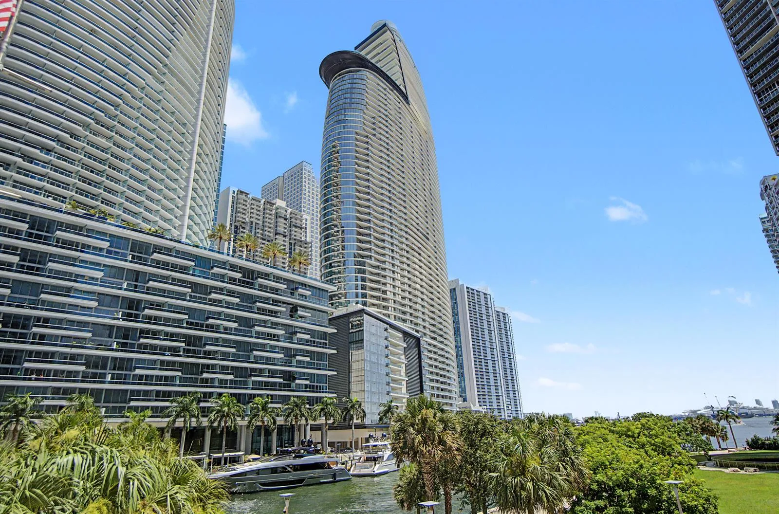 300 BISCAYNE BOULEVARD Way # 3306, Miami, FL 33131 — zdjęcie 4