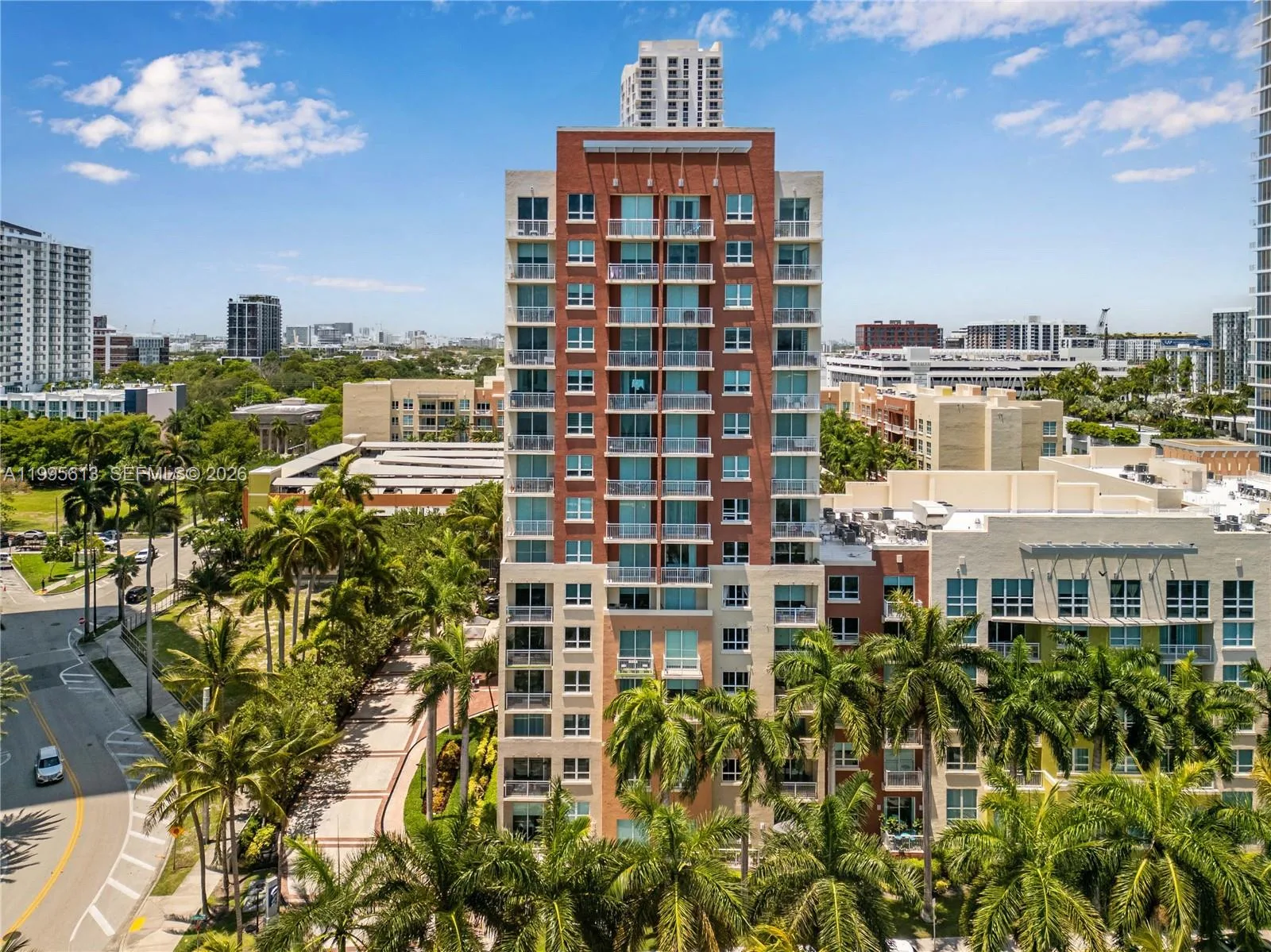 2000 N Bayshore Dr # 702, Miami, FL 33137 photo 2