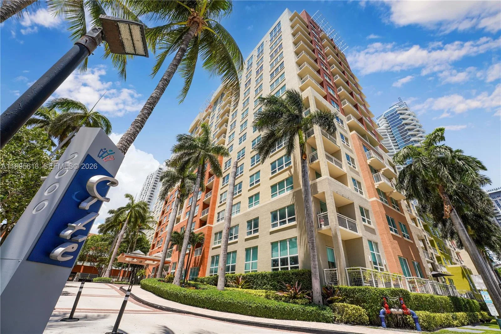 2000 N Bayshore Dr # 702, Miami, FL 33137 photo 3