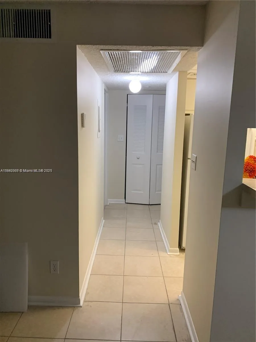 5831 Washington St # 45, Hollywood, FL 33023 photo 3