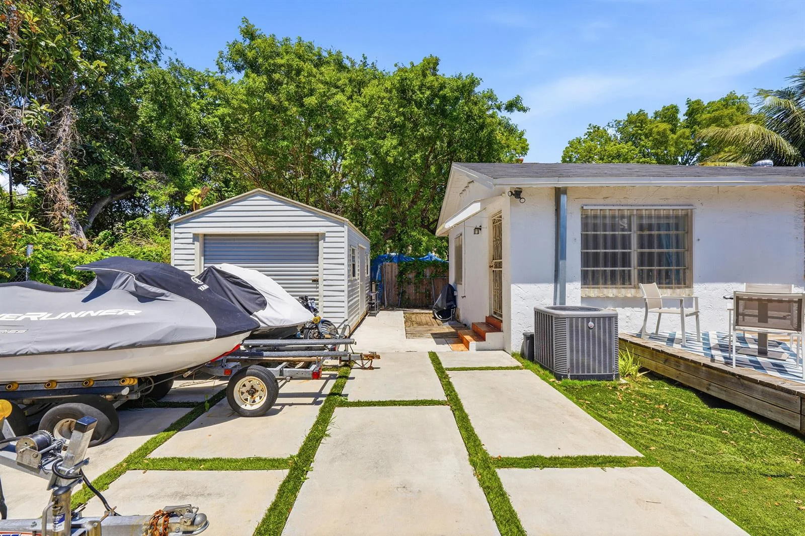 7700 NE 1st Court, Miami, FL 33138 photo 8