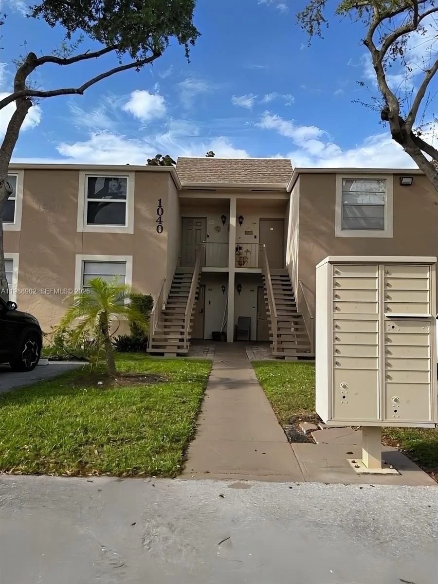 1040 NW 80th Ave # 203, Margate, FL 33063