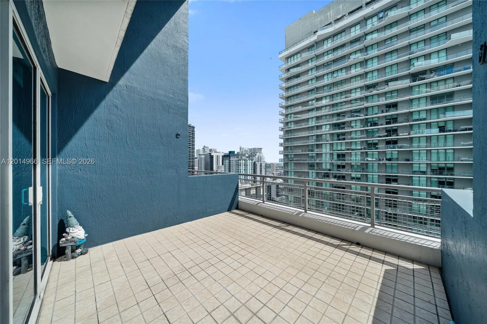 60 SW 13th St # 4008, Miami, FL 33130