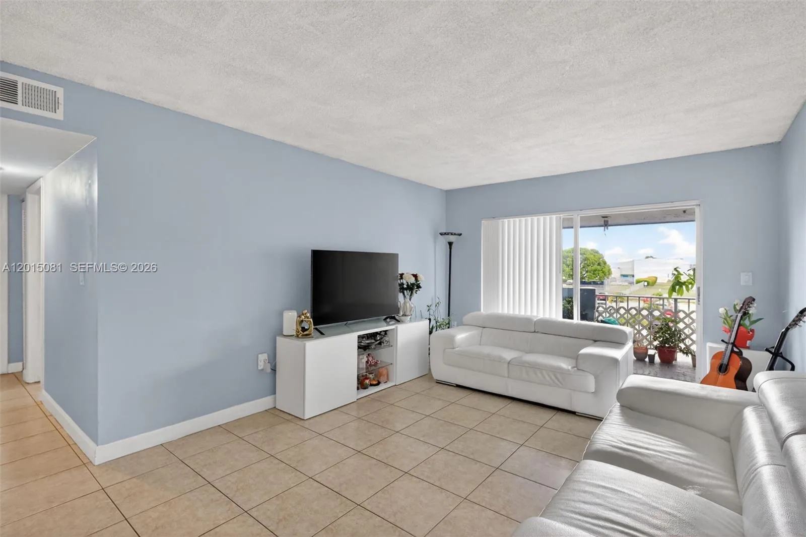 1755 W 60th St # D301, Hialeah, FL 33012 photo 9