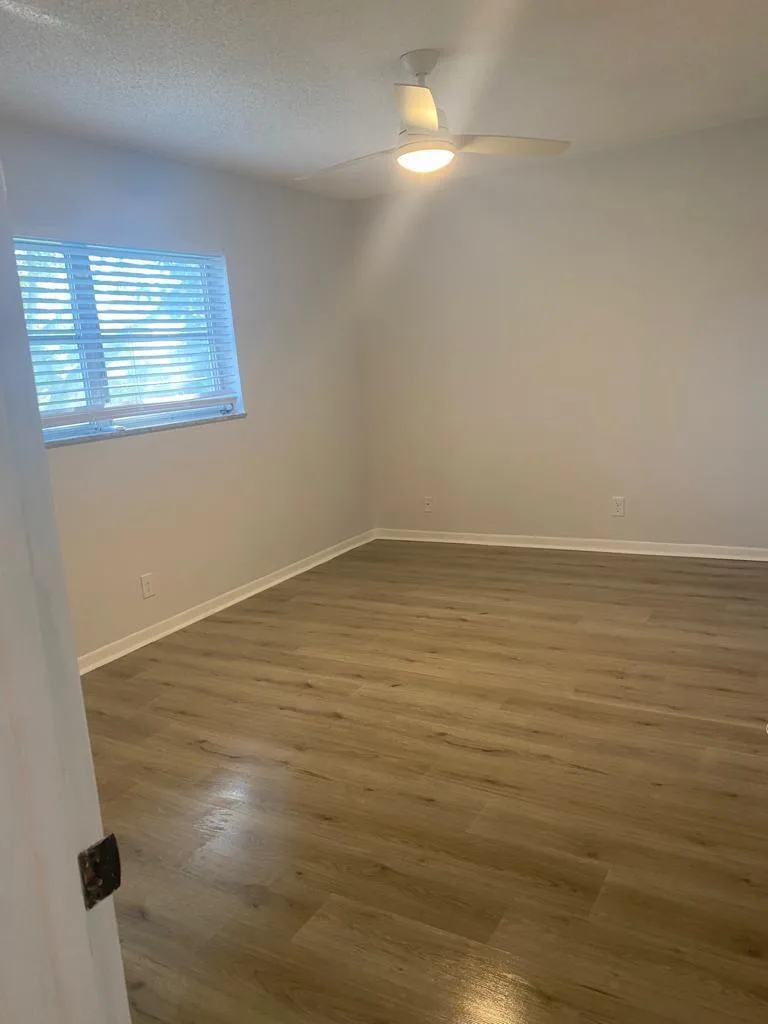 19 Abbey Lane # 206, Delray Beach, FL 33446 photo 9
