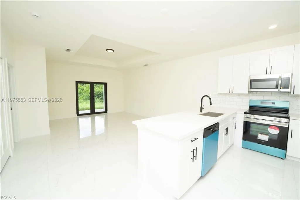 4706 27th st sw, Lehigh Acres, FL 33973 photo 3