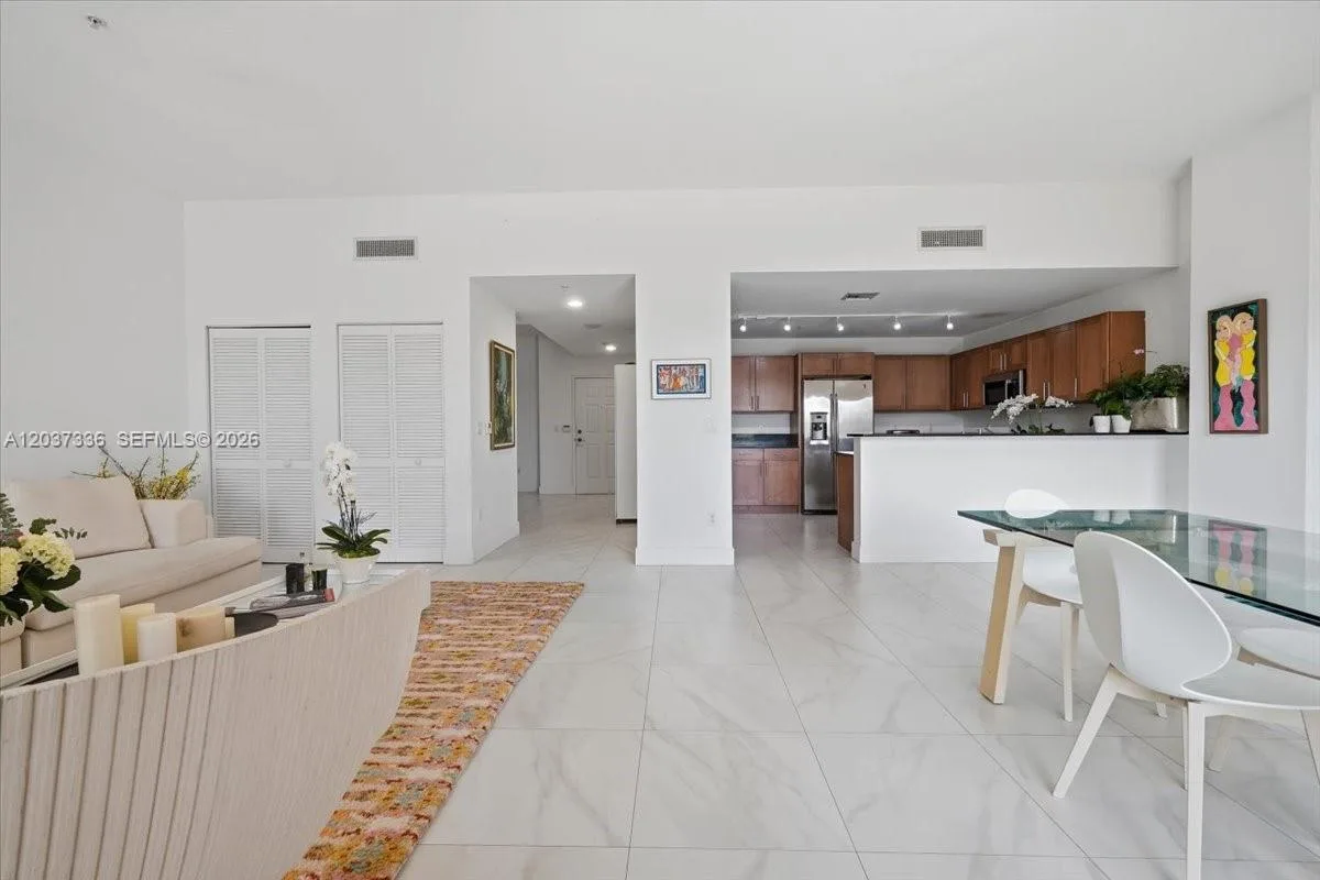 8390 SW 72 # 106, Miami, FL 33143 photo 4