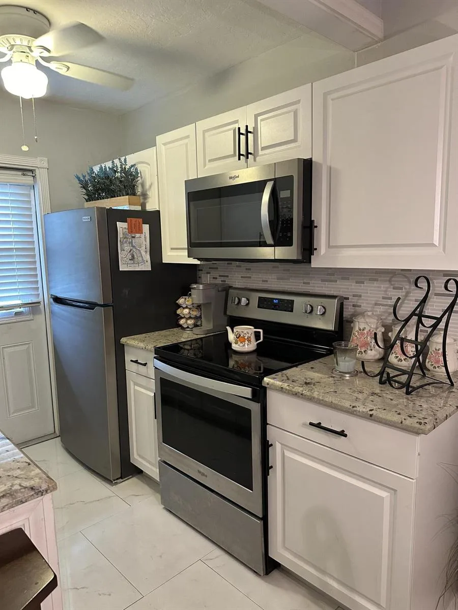 1113 Lake Terrace, Boynton Beach, FL 33426 photo 6