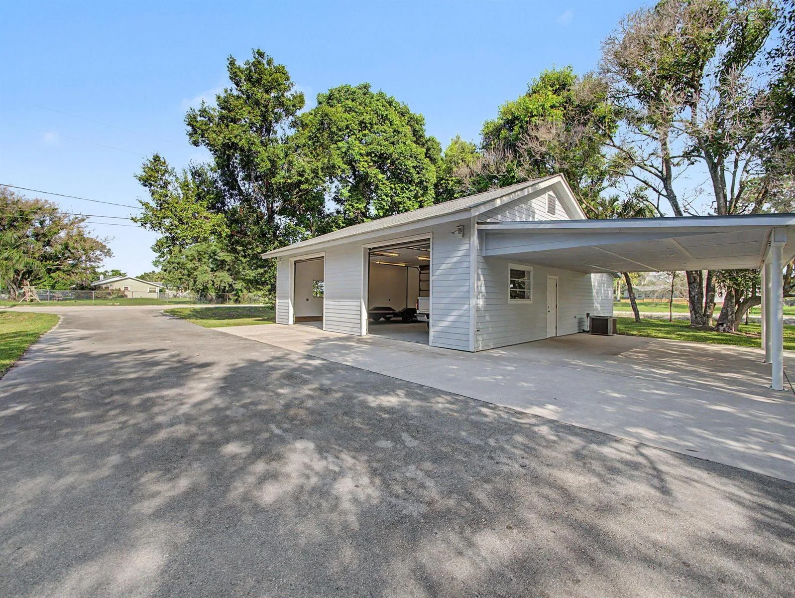 5625 SE Ault Avenue, Stuart, FL 34997 photo 7