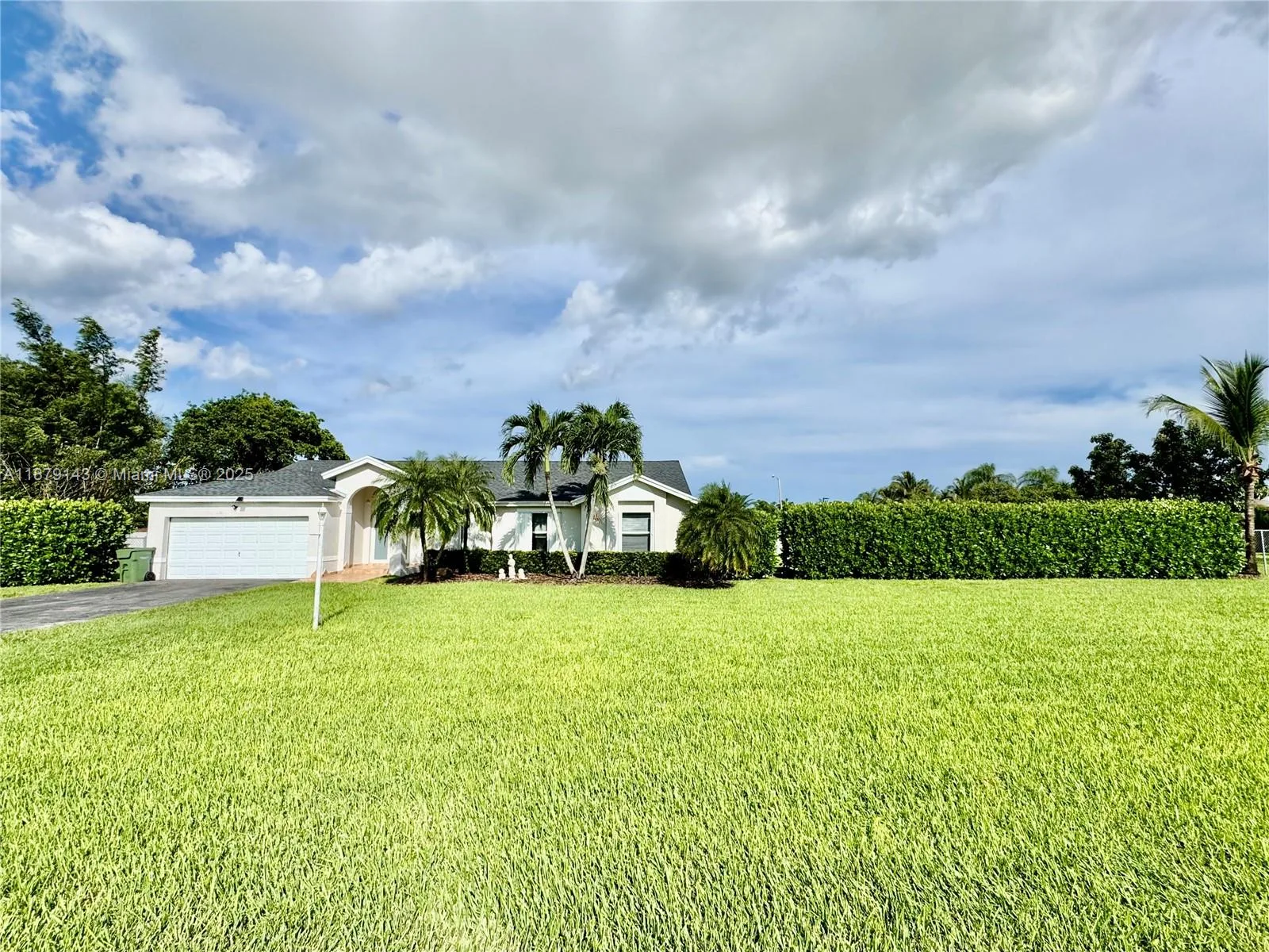 1635 NW 15th Ter, Homestead, FL 33030 photo 3