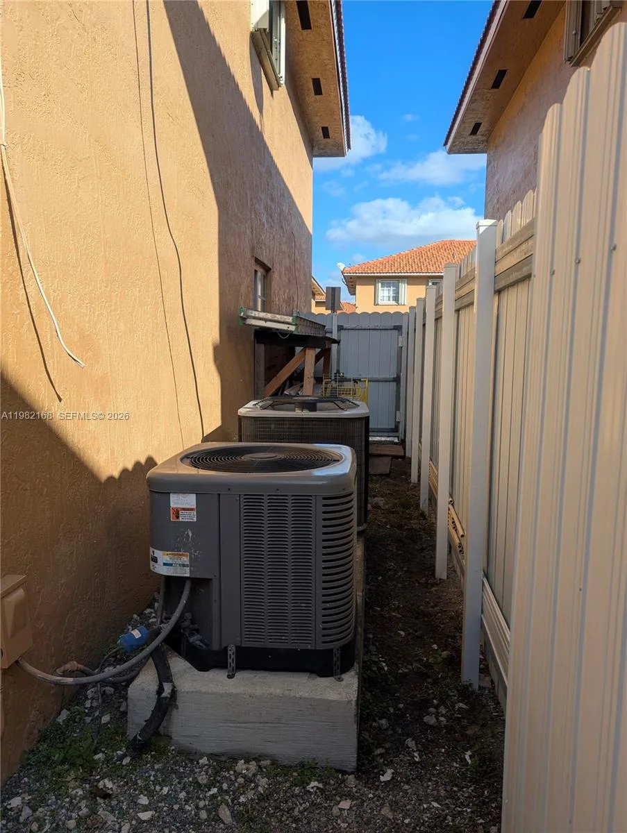 2485 W 76th St # 109, Hialeah, FL 33016 photo 5