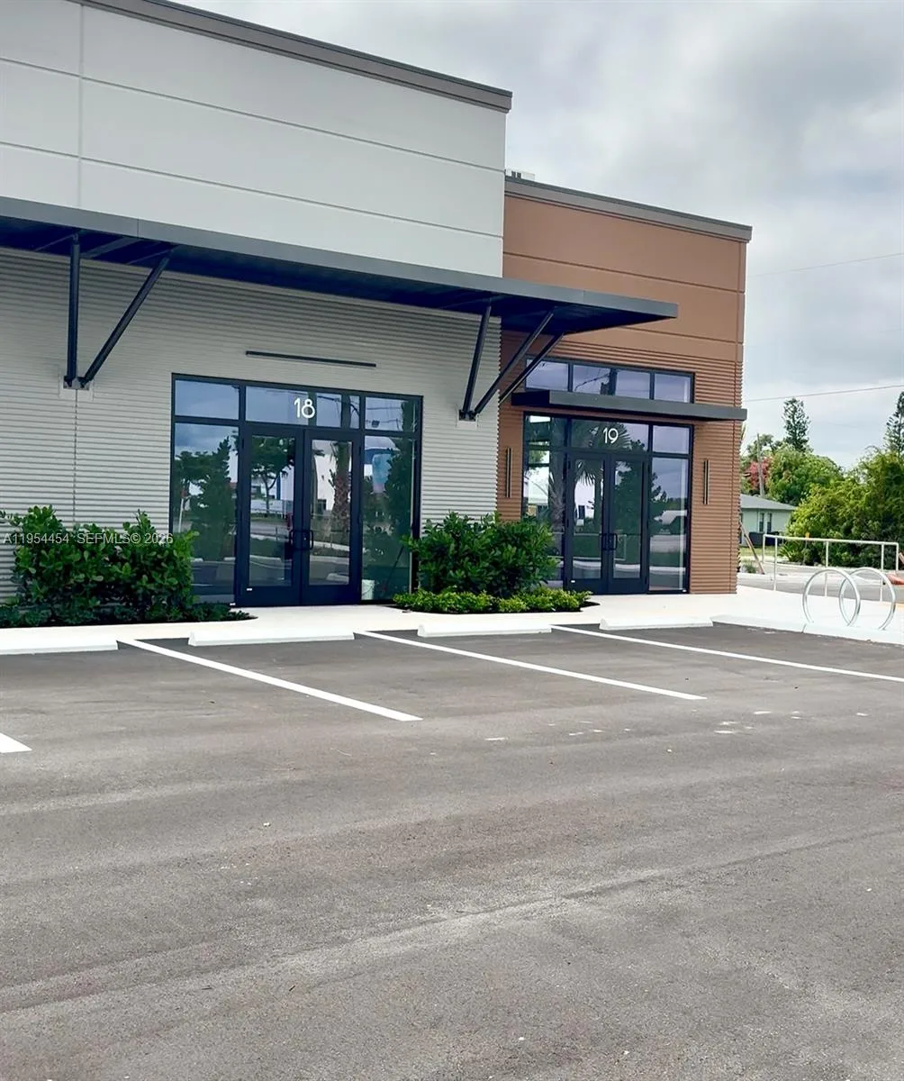 8156 Alico Rd # 4, Fort Myers, FL 33912