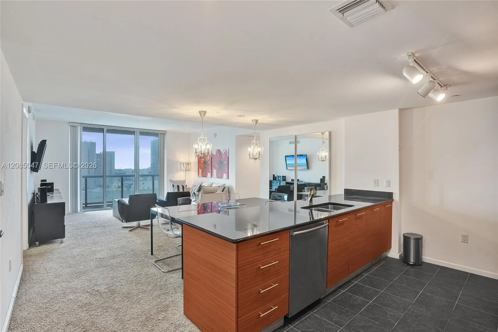 50 Biscayne Blvd # 2801, Miami, FL 33132