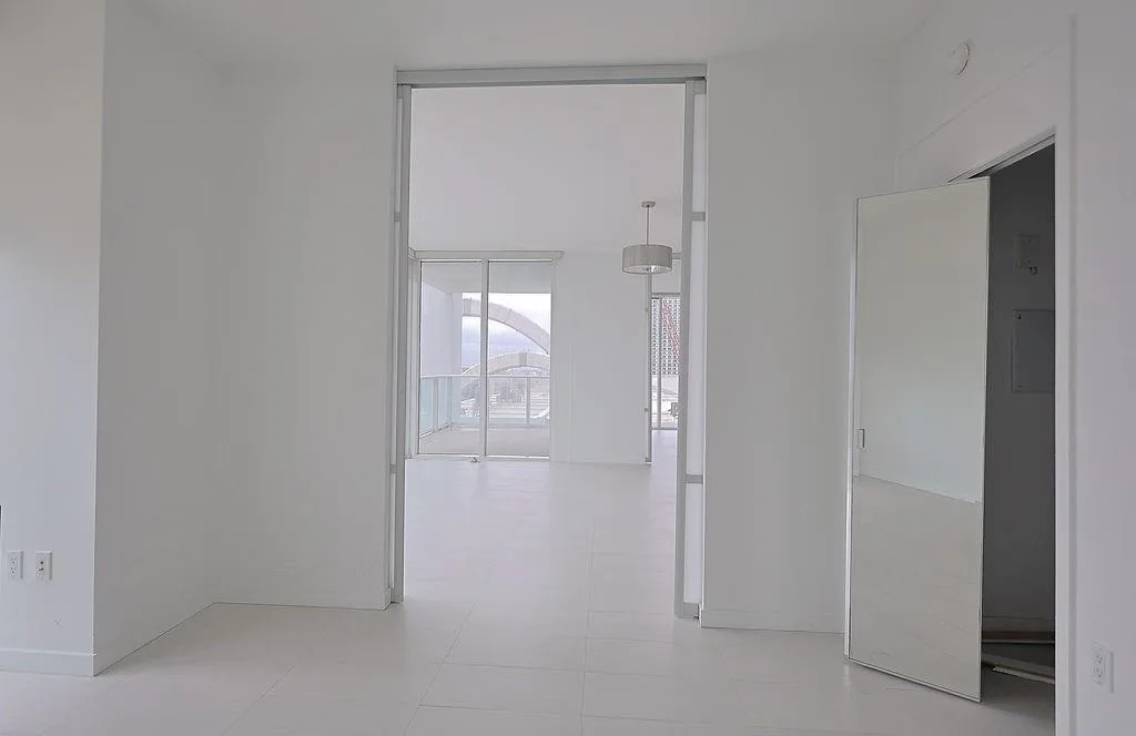 1040 Biscayne Boulevard # 1406, Miami, FL 33132 photo 3