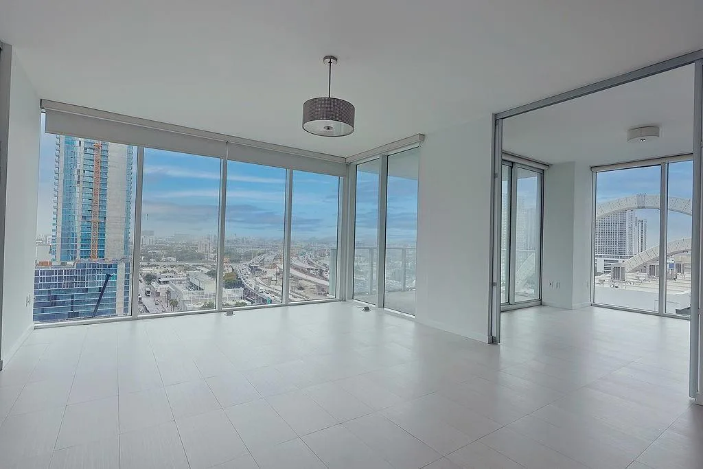 1040 Biscayne Boulevard # 1406, Miami, FL 33132 photo 4
