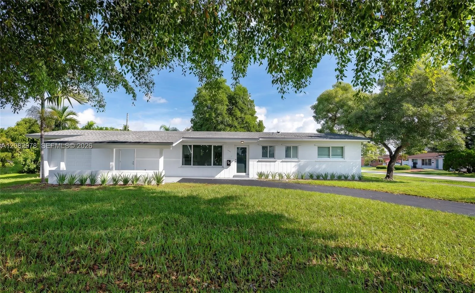 10441 SW 46th Ter, Miami, FL 33165