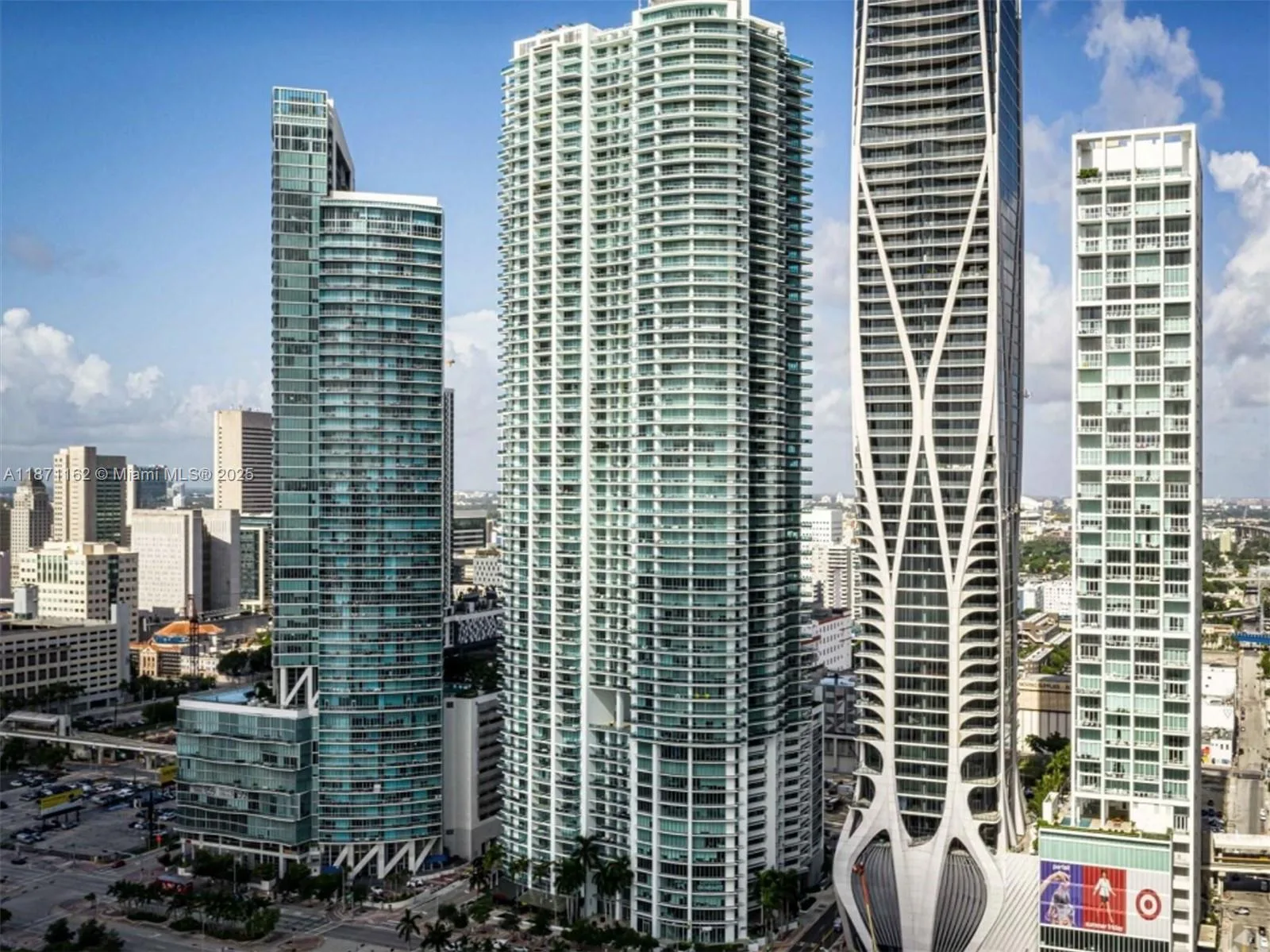 900 Biscayne Blvd # O-1403, Miami, FL 33132