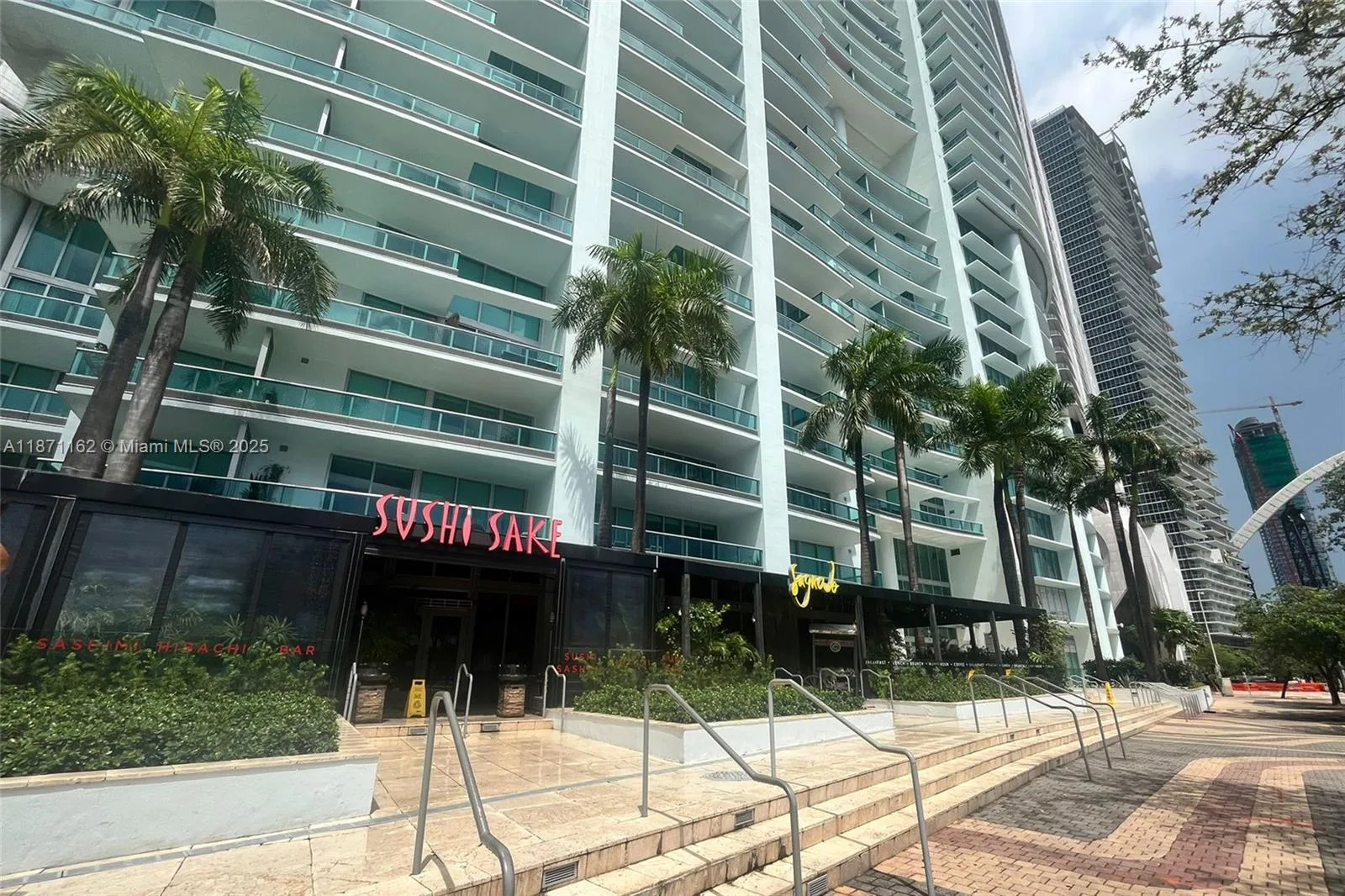 900 Biscayne Blvd # O-1403, Miami, FL 33132 photo 11