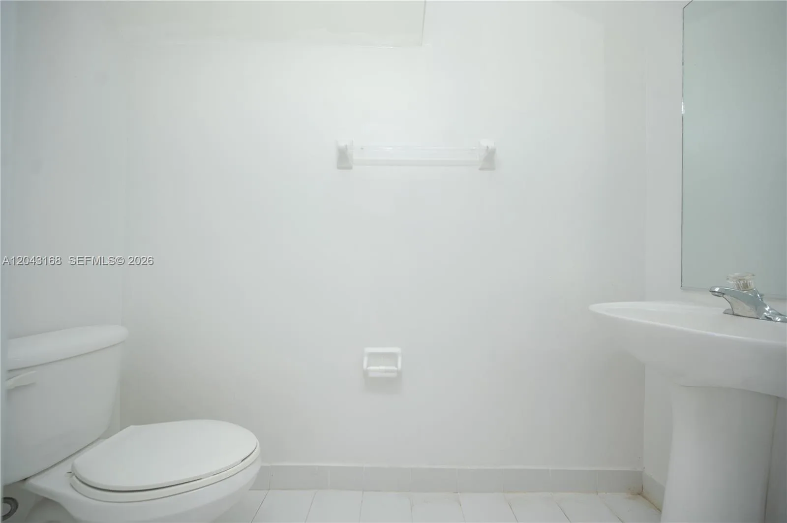 445 NE 21st Ave, Homestead, FL 33033 photo 13
