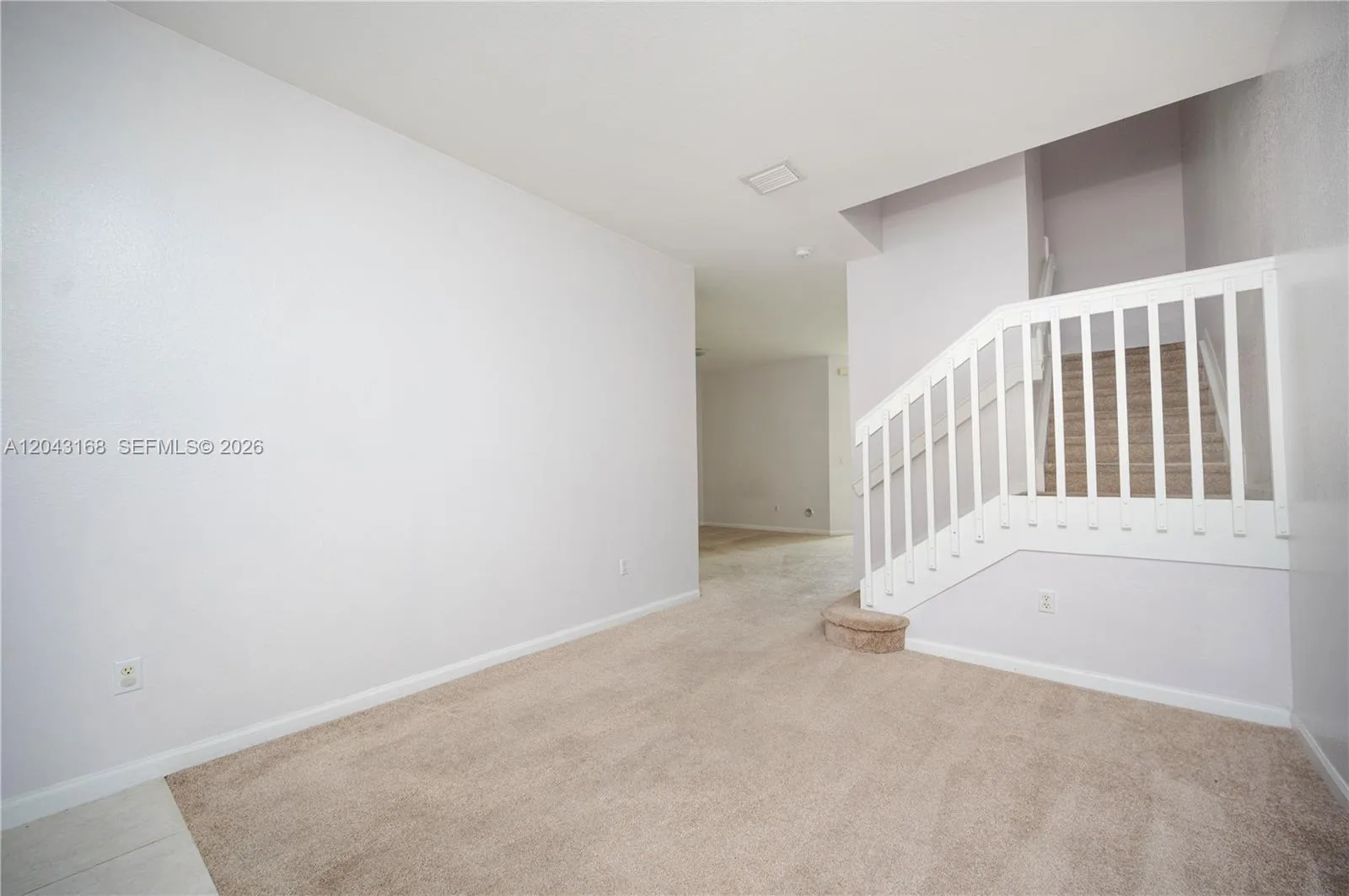 445 NE 21st Ave, Homestead, FL 33033 photo 2