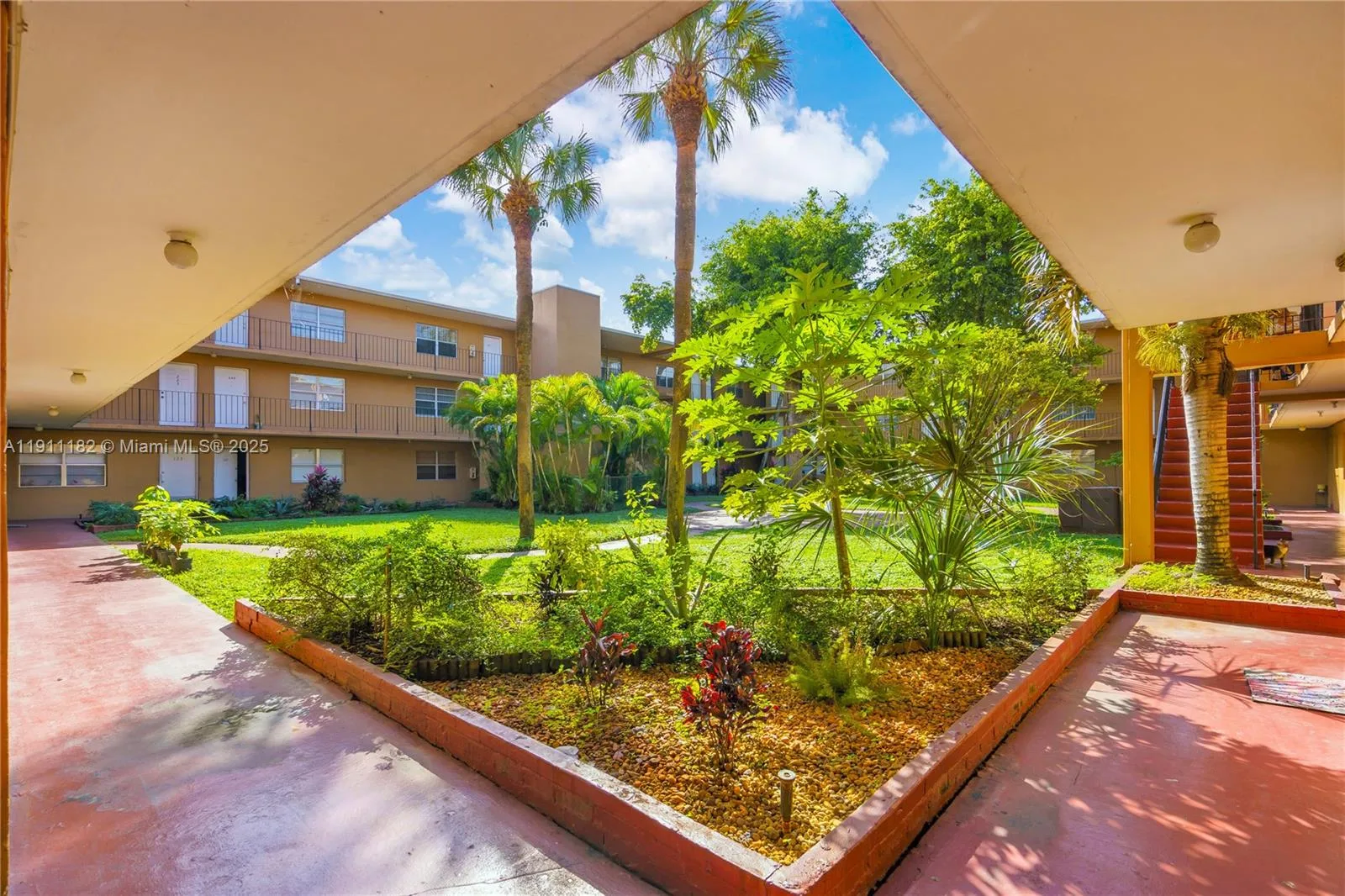1330 W 54th St # 302C, Hialeah, FL 33012 photo 2