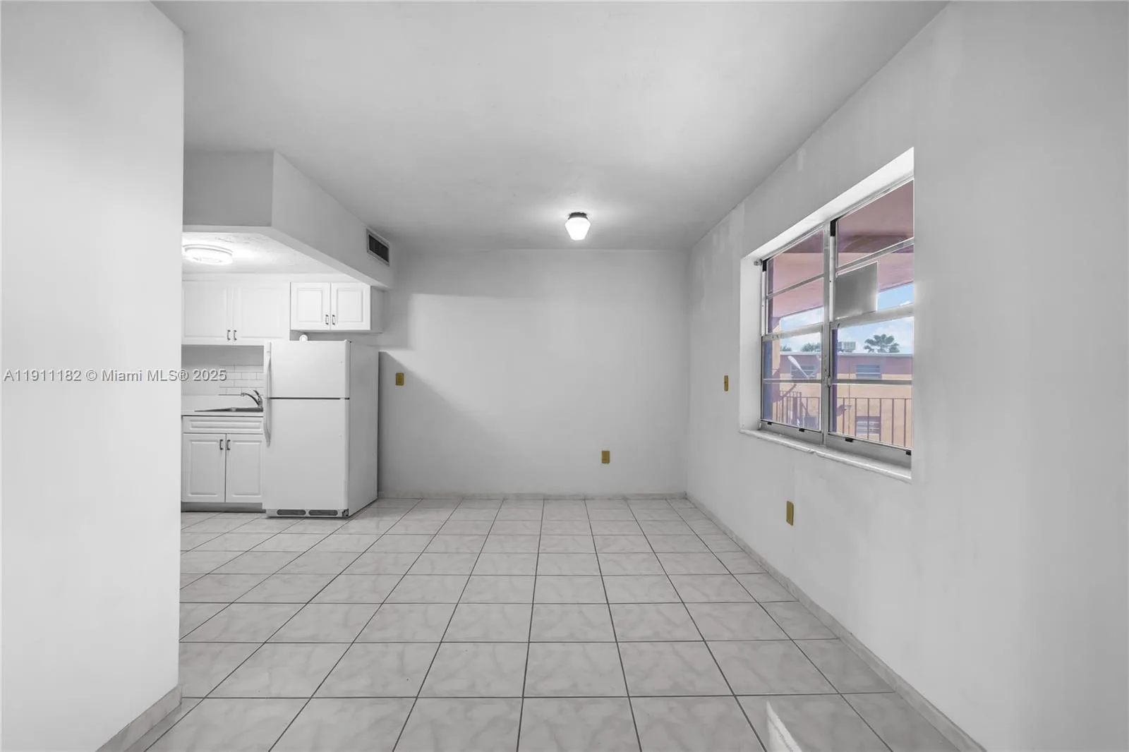 1330 W 54th St # 302C, Hialeah, FL 33012 photo 8