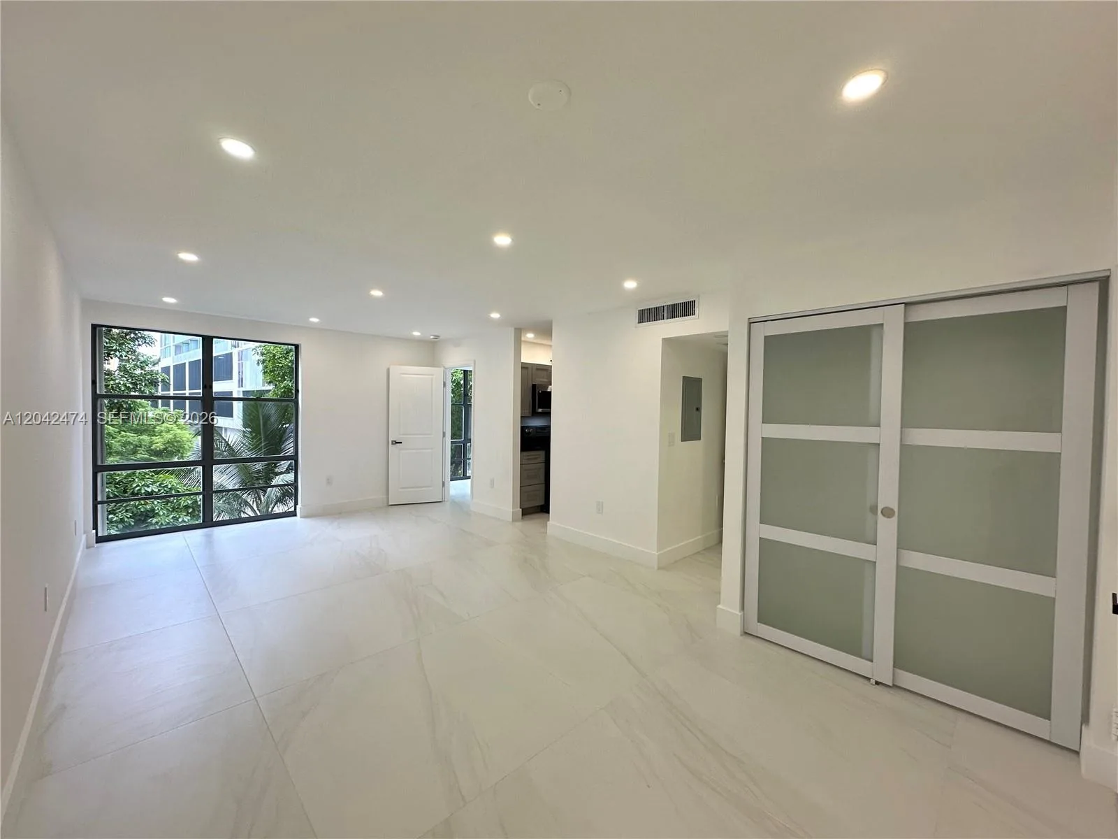 17620 Atlantic Blvd # 310, Sunny Isles Beach, FL 33160