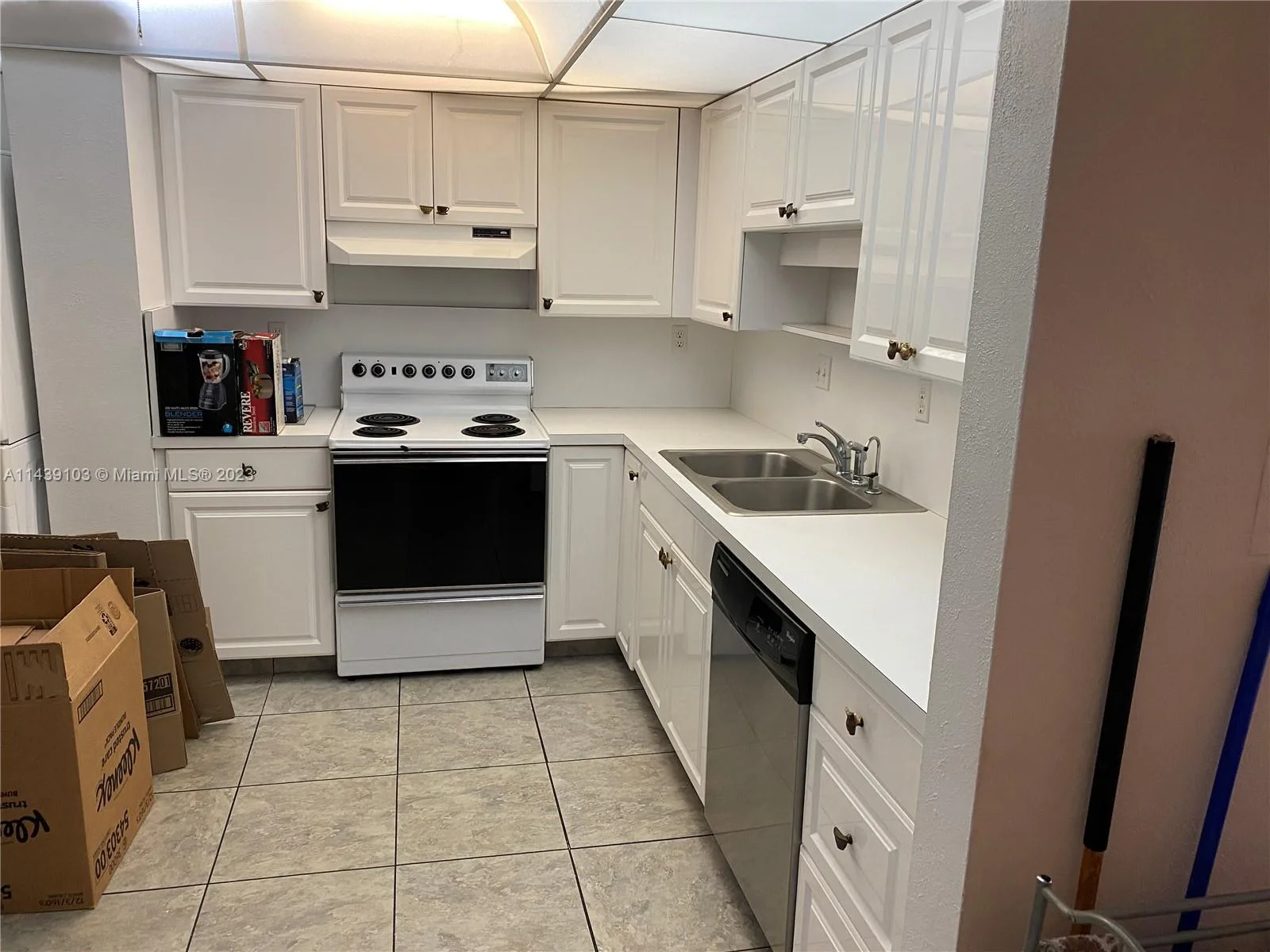3430 Galt Ocean Dr # 712, Fort Lauderdale, FL 33308 photo 7