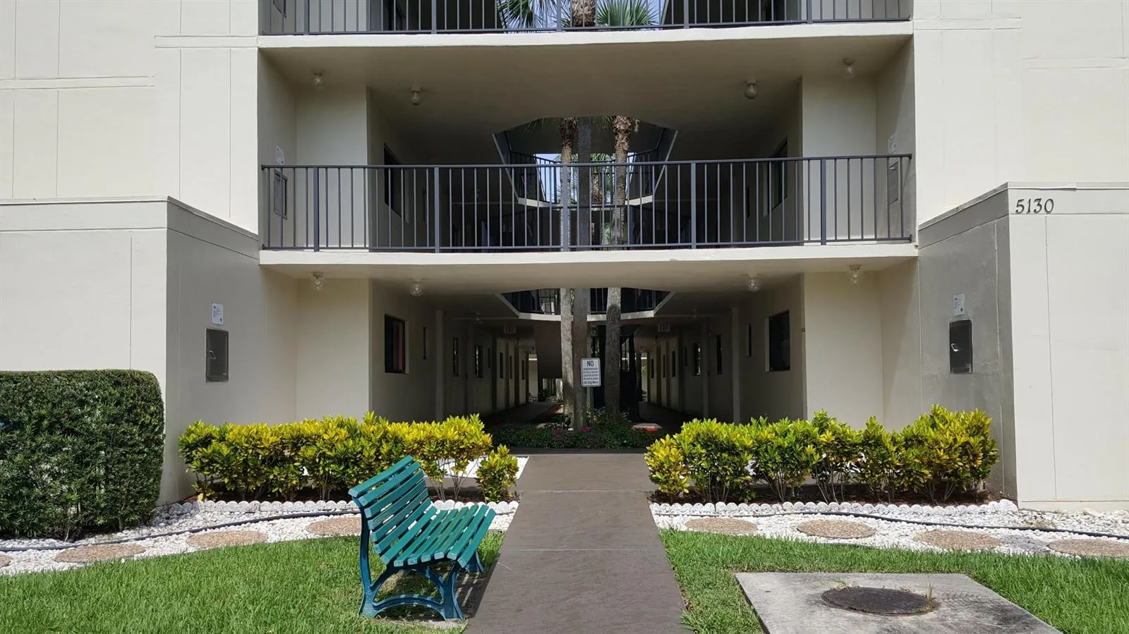 5130 Las Verdes Circle # 301, Delray Beach, FL 33484