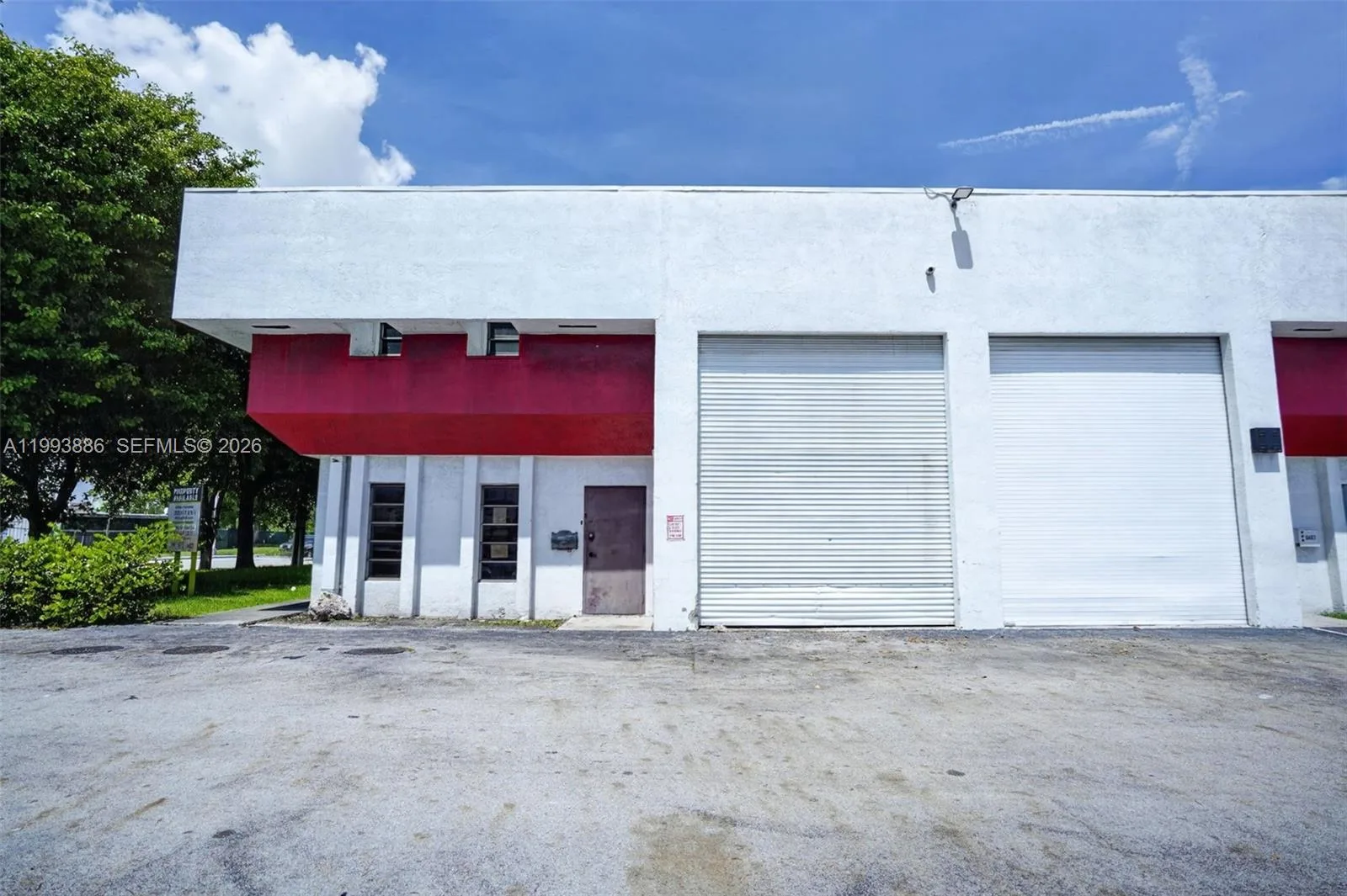 Warehouse/Restaurant For Sale In Doral, Doral, FL 33166 photo 4