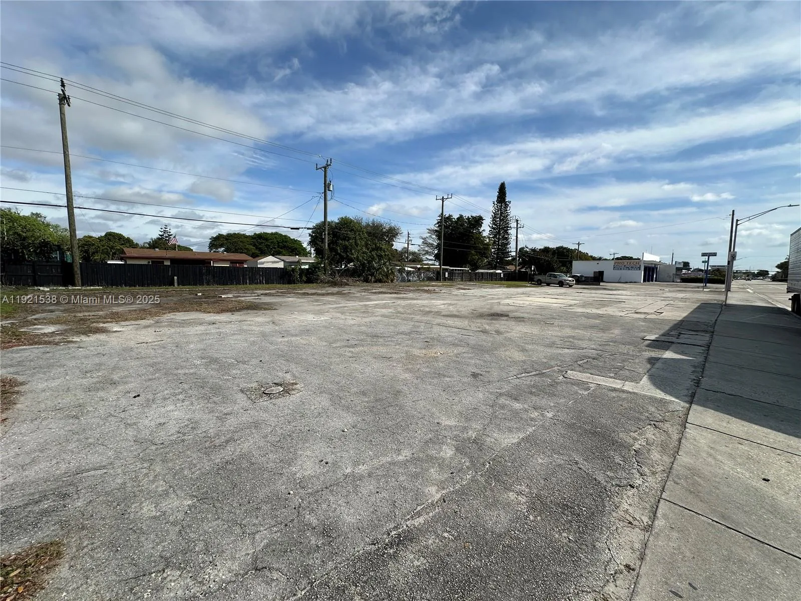 6501 Pembroke Rd, Hollywood, FL 33023 photo 4