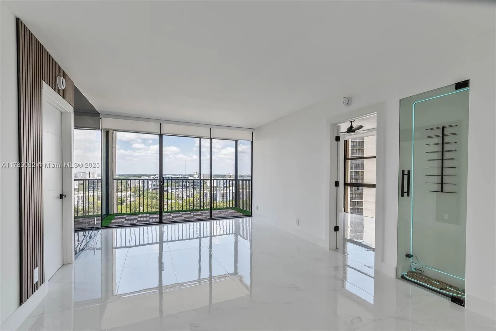 20335 W Country Club Dr # 1902, Aventura, FL 33180 photo 3
