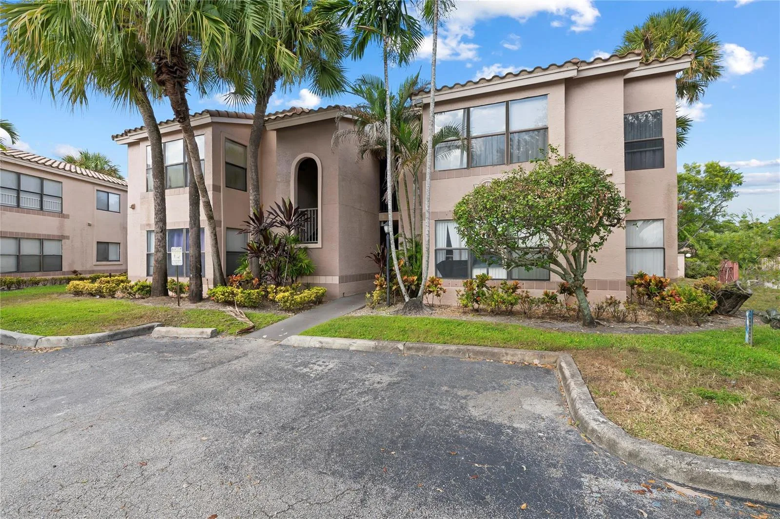 2926 S University Drive # 6205, Davie, FL 33328