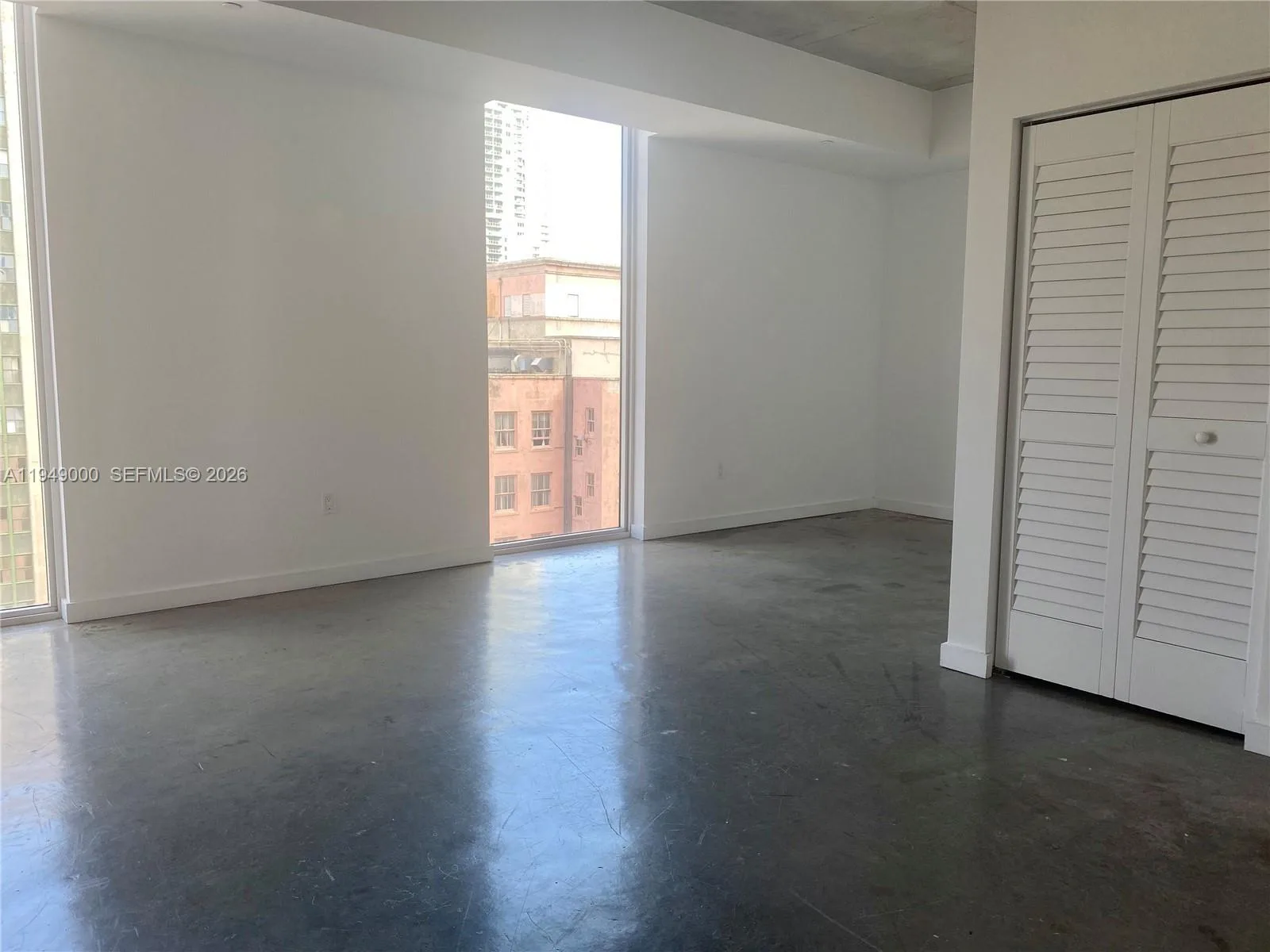 151 SE 1st St # 1108, Miami, FL 33131 photo 6