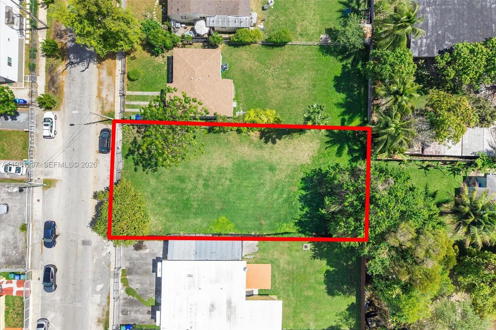 1922 NW 33rd St, Miami, FL 33142 photo 4