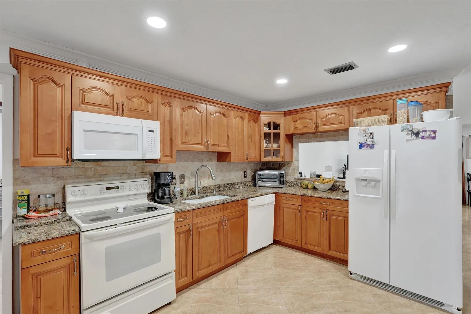 6134 E Wauconda Way E, Lake Worth, FL 33463 photo 9