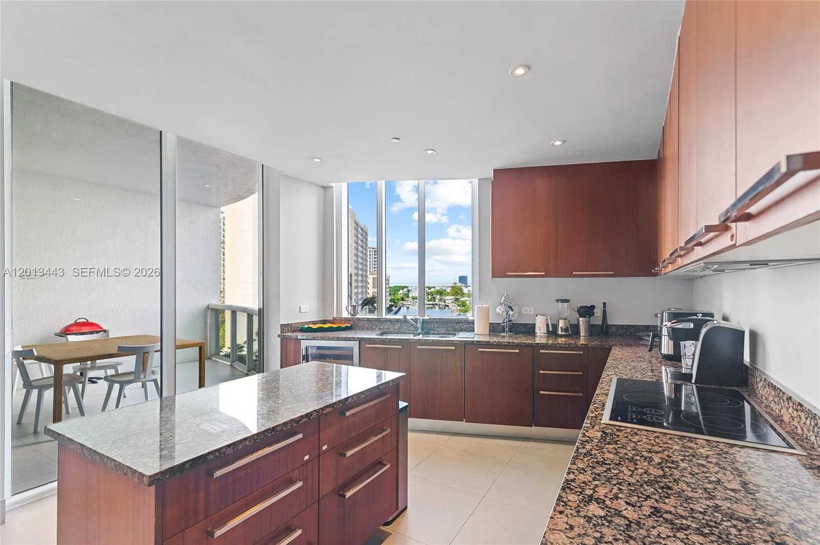 16001 Collins Ave # 506, Sunny Isles Beach, FL 33160 photo 12