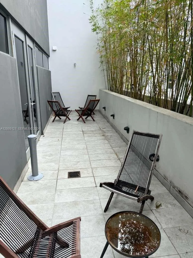 538 Meridian Ave, Miami Beach, FL 33139 photo 5