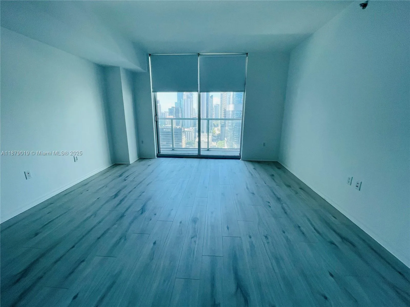 55 SE 6th St # 3104, Miami, FL 33131 photo 11
