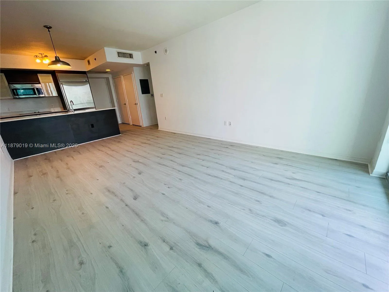 55 SE 6th St # 3104, Miami, FL 33131 photo 7